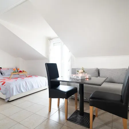 Adriatic Guest House Milic * Gornji Karin