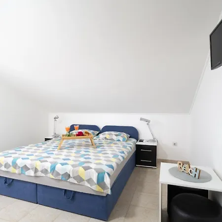 Adriatic Guest House Milic * Gornji Karin