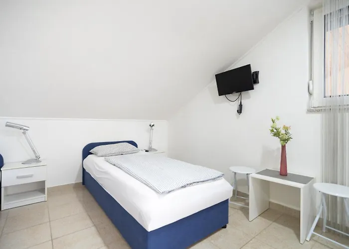 Lägenhet Adriatic Guest House Milic