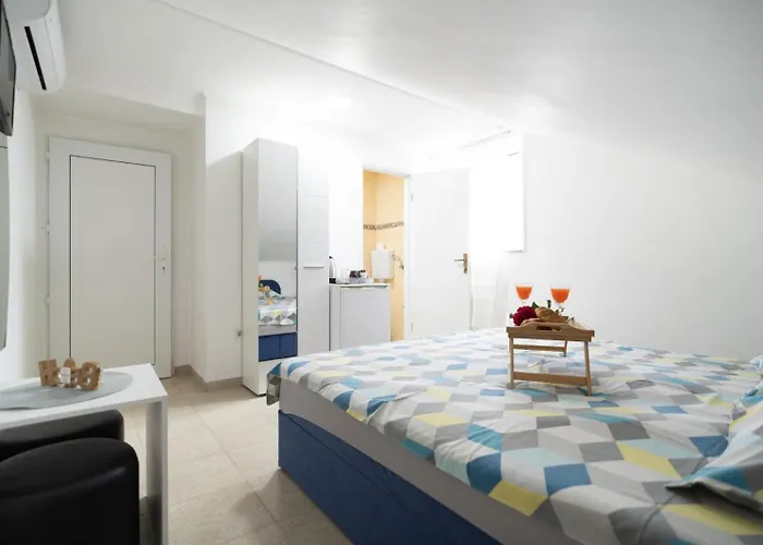 아파트 Adriatic Guest House Milic 고르니 카린