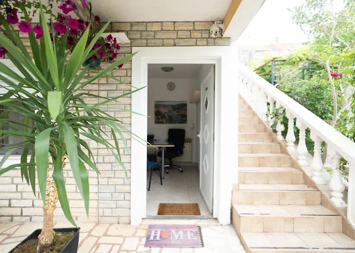 Adriatic Guest House Milic 아파트 고르니 카린