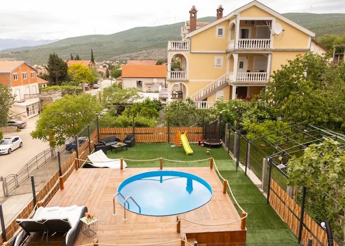 Lägenhet Adriatic Guest House Milic *