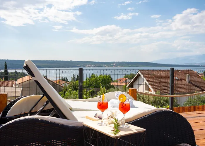 Adriatic Guest House Milic * 고르니 카린